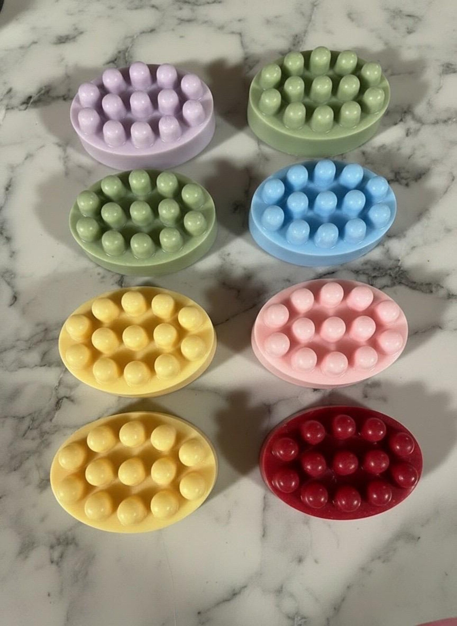 Pastellivalik — käsitsi valatud massaažiseep, 8 × 90 g